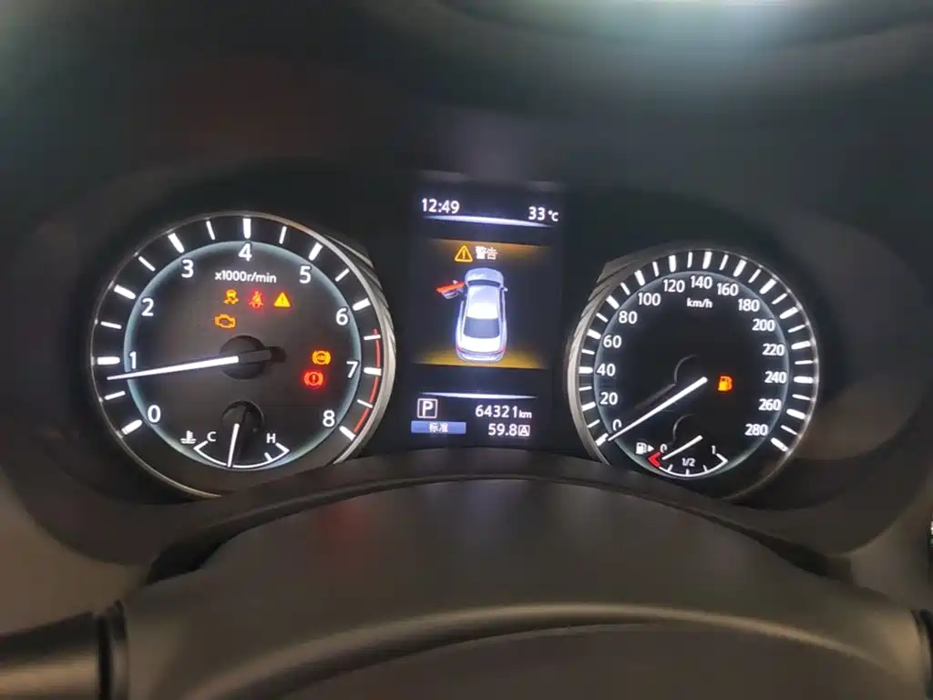 Infiniti Q50L — миниатюра 12