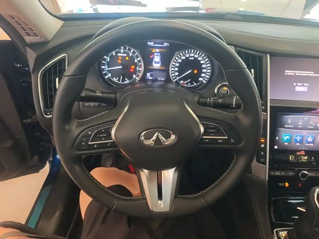 Infiniti Q50L — миниатюра 11