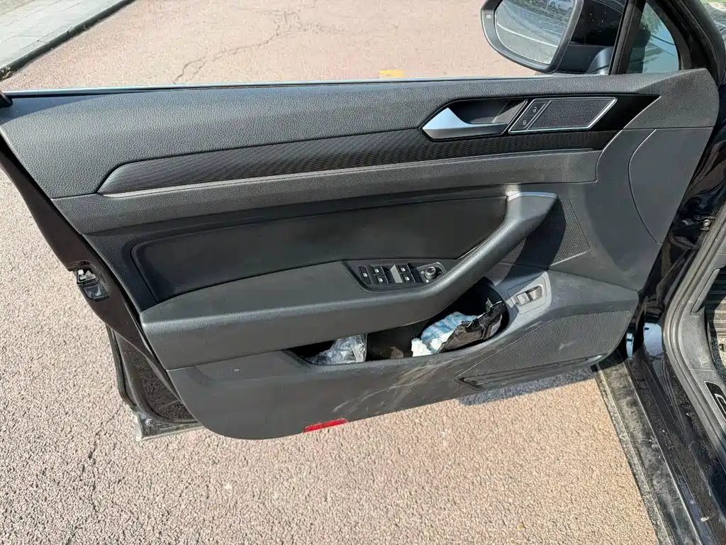 Volkswagen Magotan 330TSI DSG Leading Type, фото 6