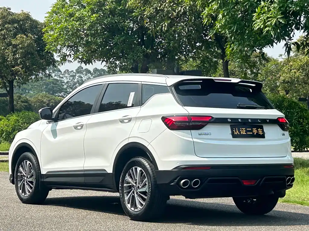Geely Binyue — миниатюра 3