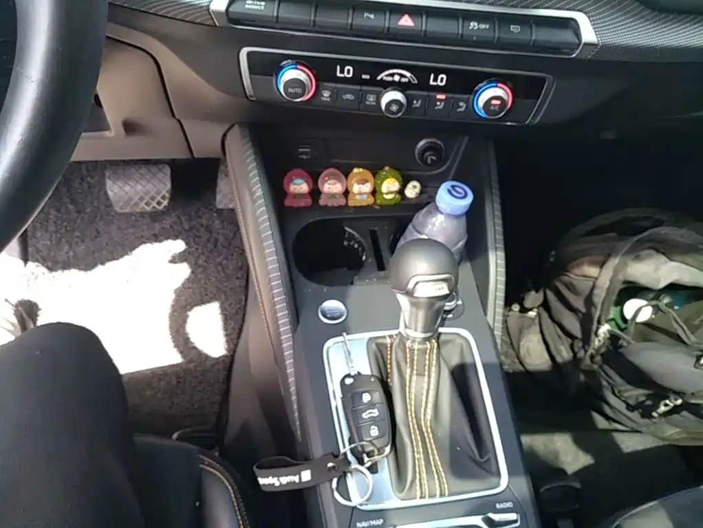 Audi Q2L e-tron — миниатюра 14