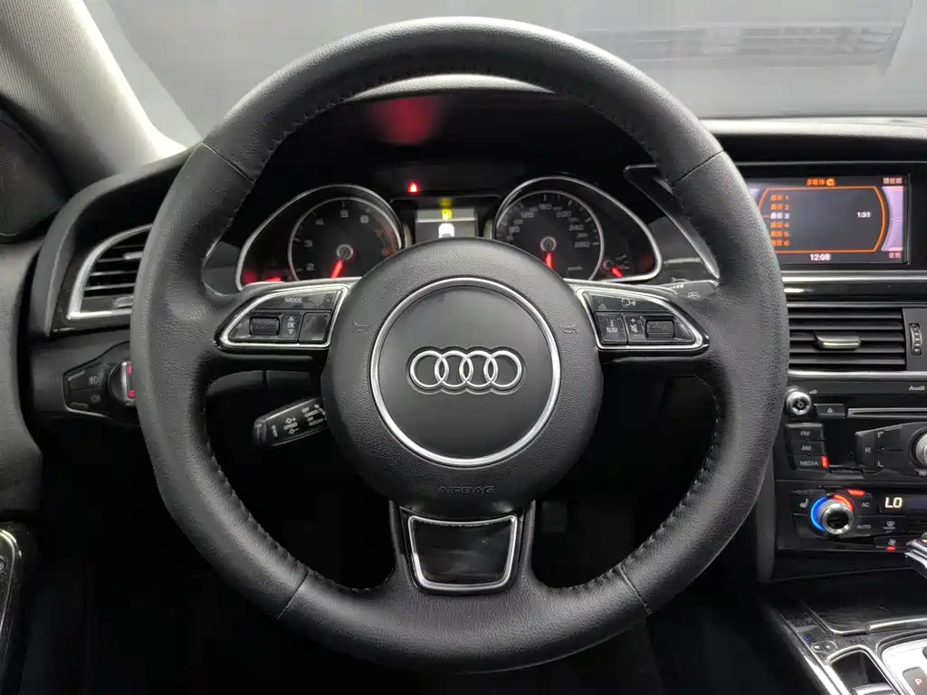 Audi A5 (Import) — миниатюра 6
