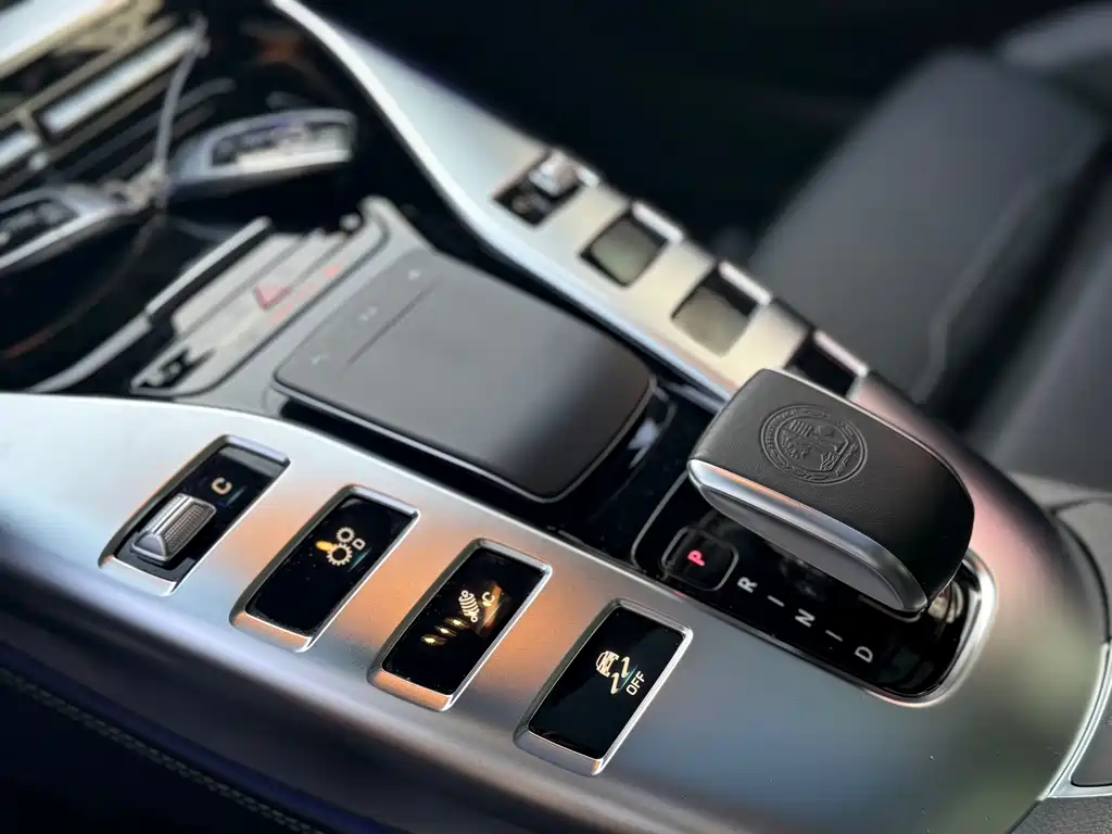 MERCEDES-BENZ AMG GT