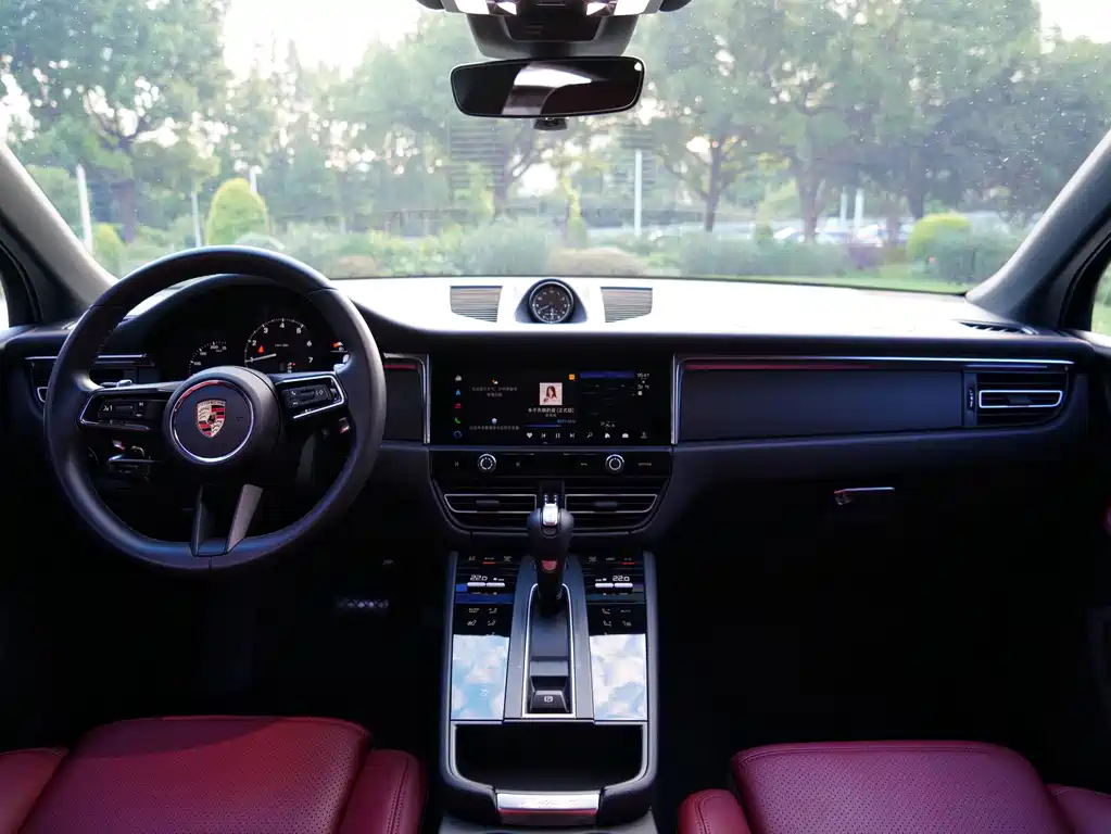 Porsche Macan — миниатюра 7