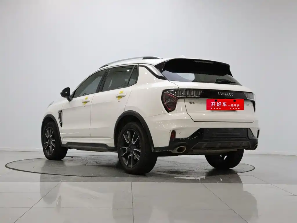 Lynk & Co 01 — миниатюра 6