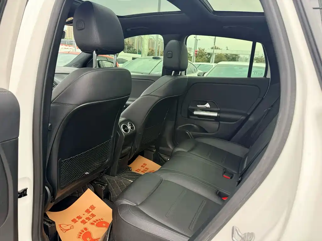 Mercedes-Benz GLA — миниатюра 3