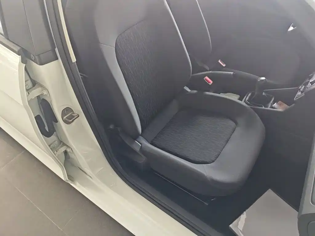 Jetta VA3 — миниатюра 25