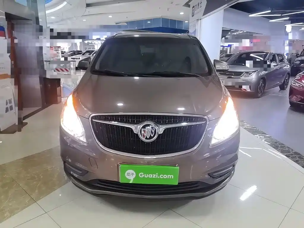 Buick GL8 — миниатюра 3