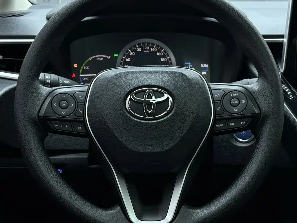 Toyota Corolla — миниатюра 12