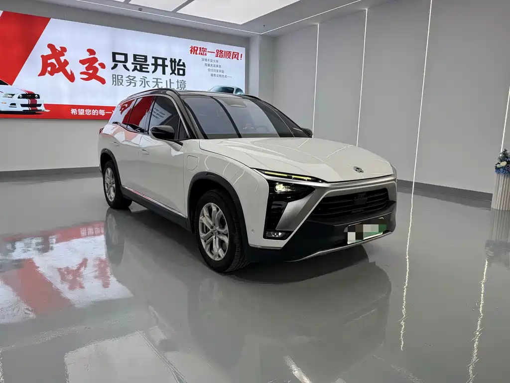 NIO ES8 — миниатюра 3
