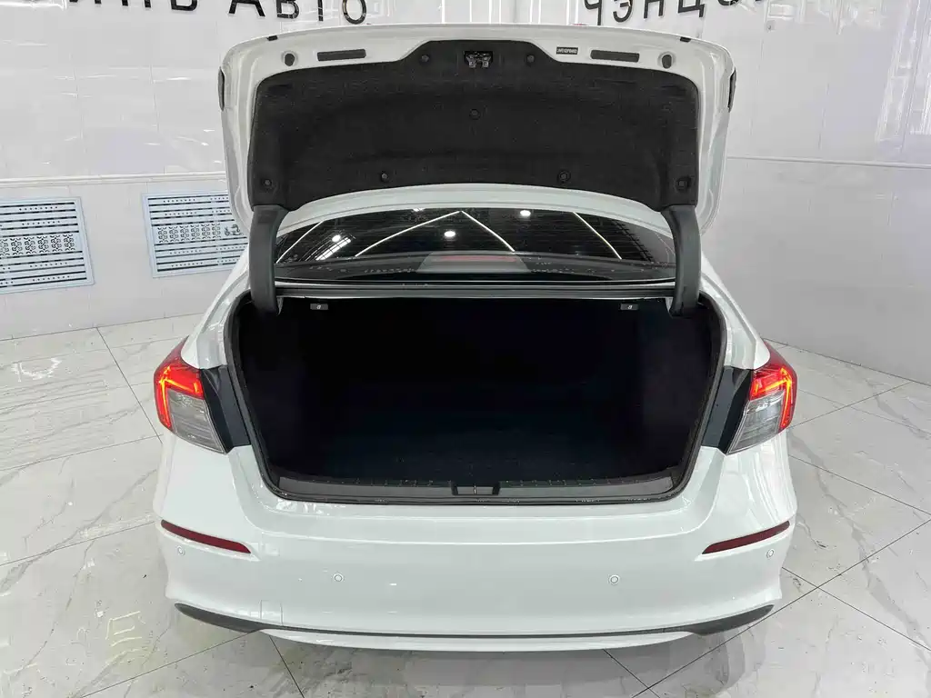 Honda Civic — миниатюра 14
