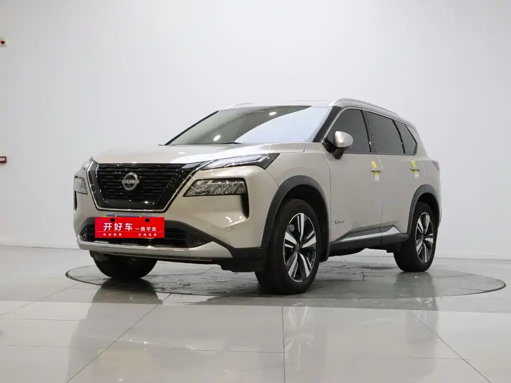 Nissan X-Trail — миниатюра 4