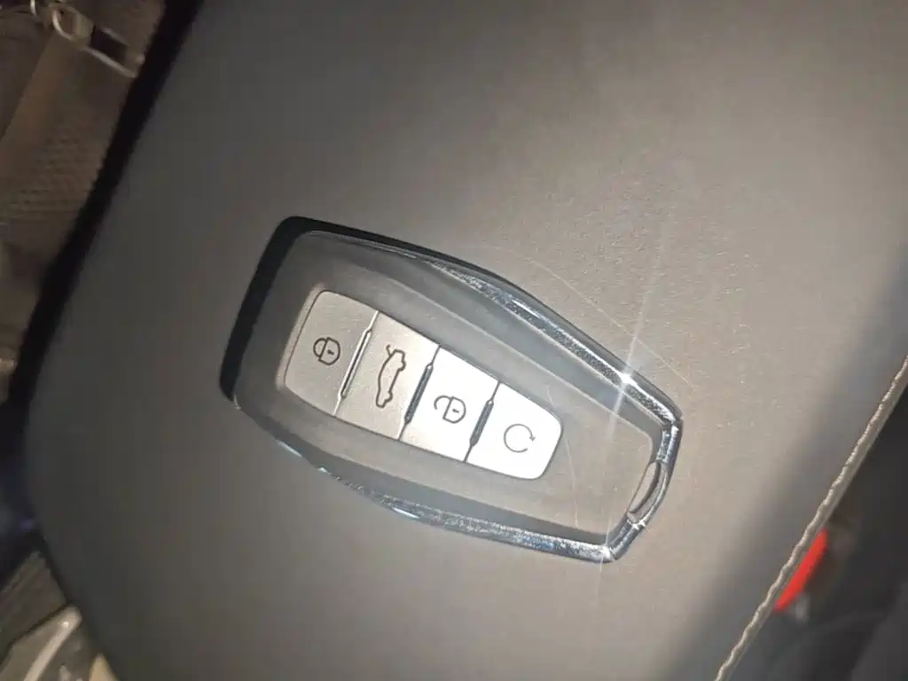 Geely Xingyue L — миниатюра 9