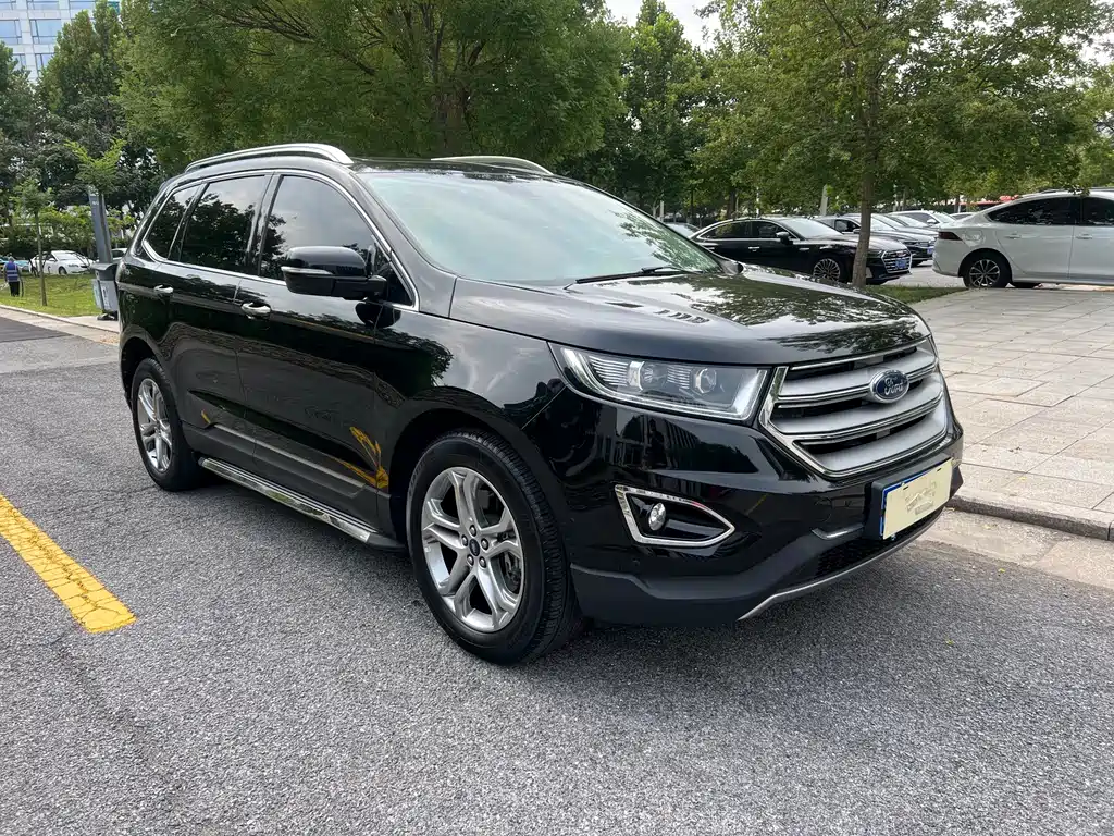 Ford Edge — миниатюра 3