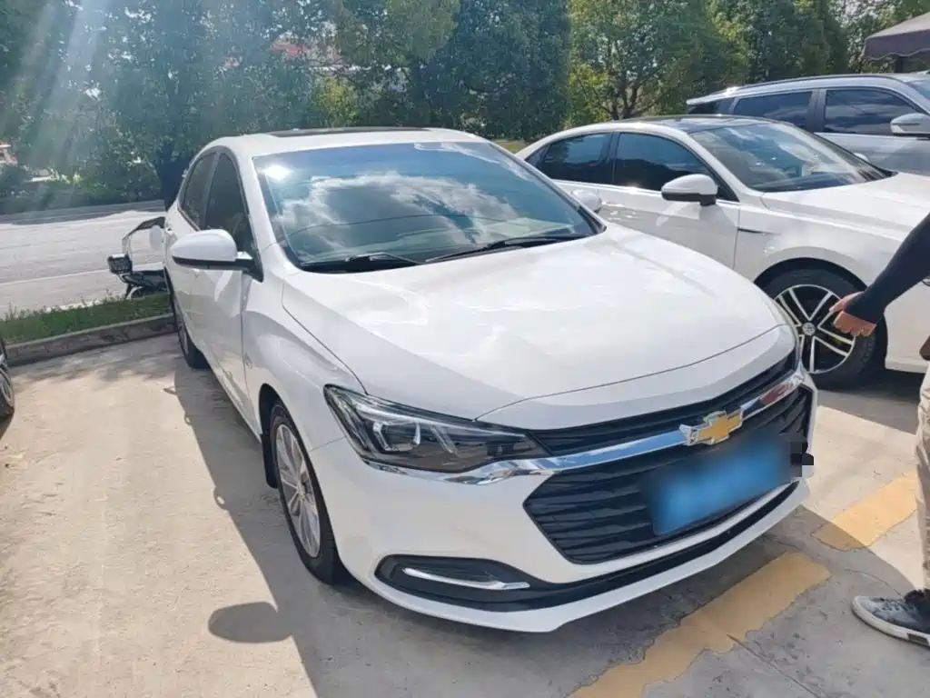 Chevrolet Monza — миниатюра 4