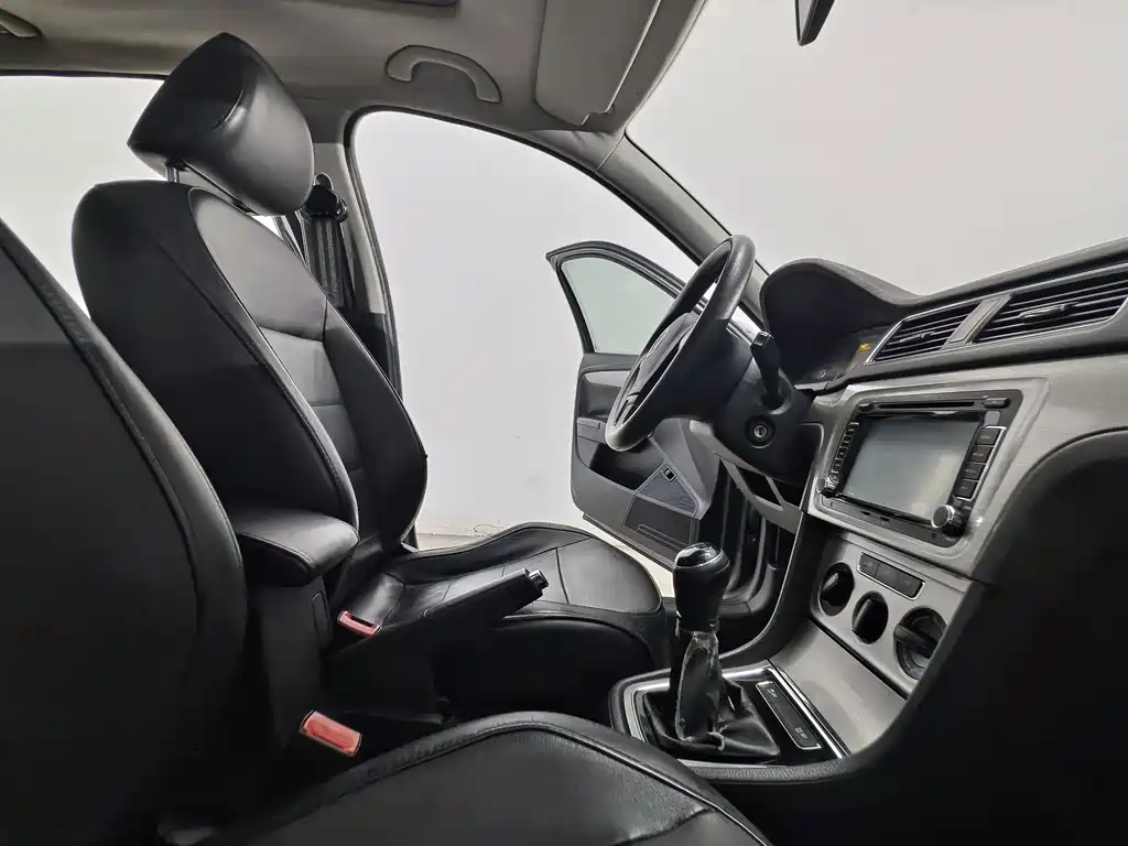 Volkswagen Lavida — миниатюра 15
