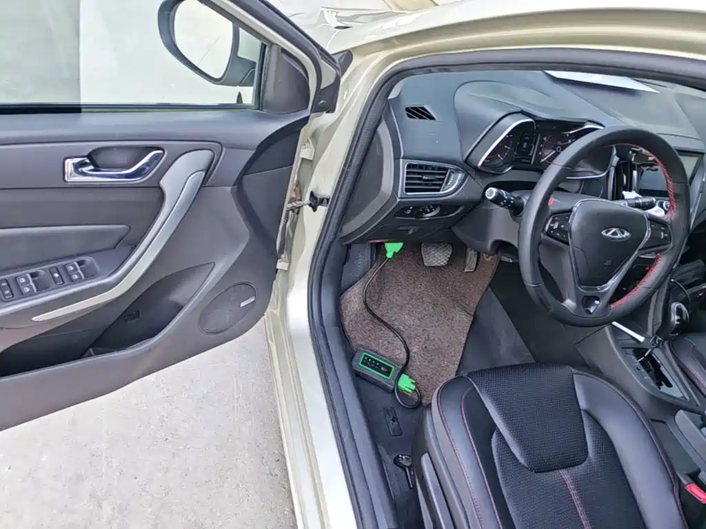 Chery Arrizo 5 — миниатюра 16