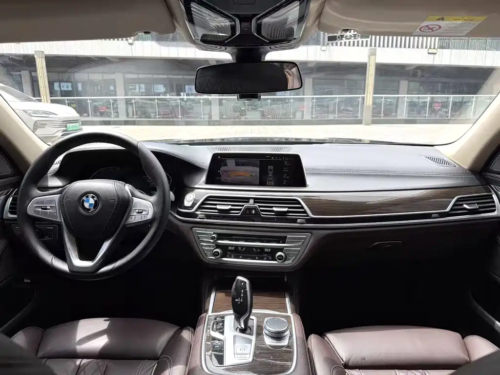 BMW 7 Series 7 2019 730Li Luxury