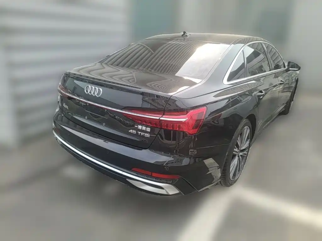 Audi A6L — миниатюра 10