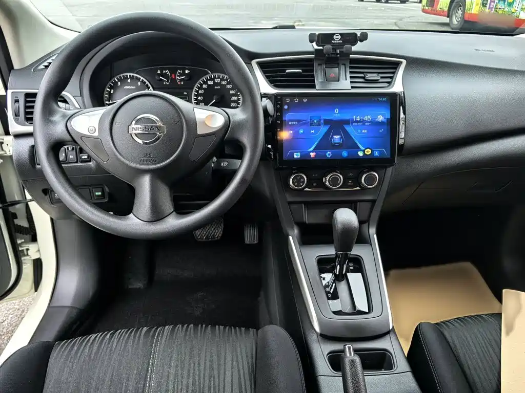 Nissan Sylphy — миниатюра 17