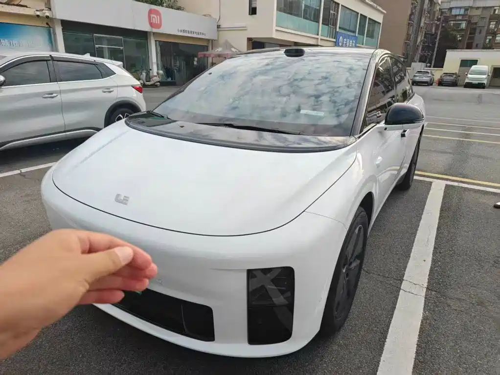 Li Auto Li i6 — миниатюра 2