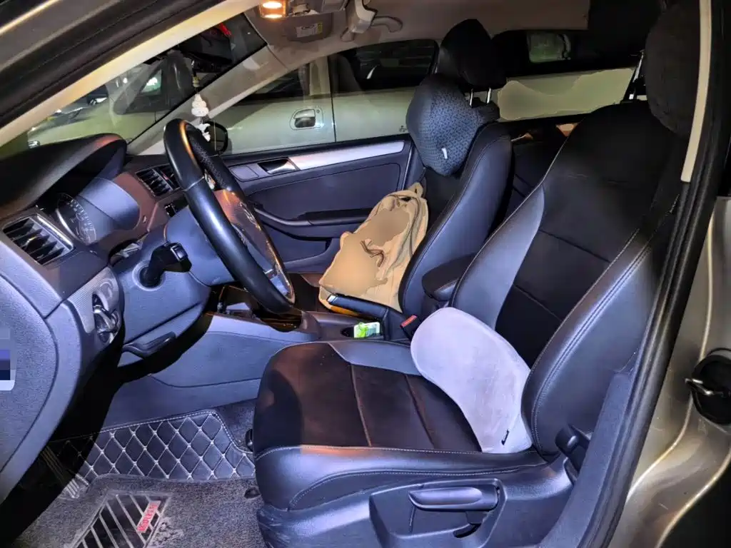 Volkswagen Sagitar — миниатюра 11
