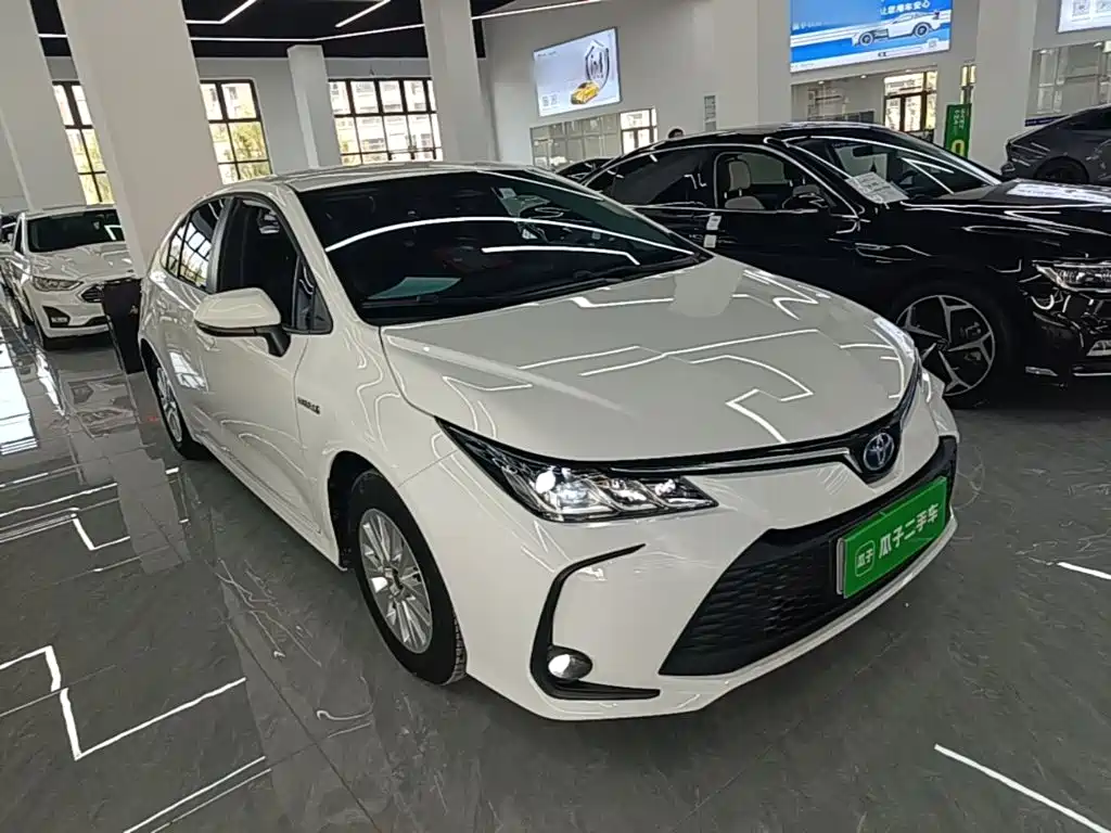Toyota Corolla — миниатюра 4