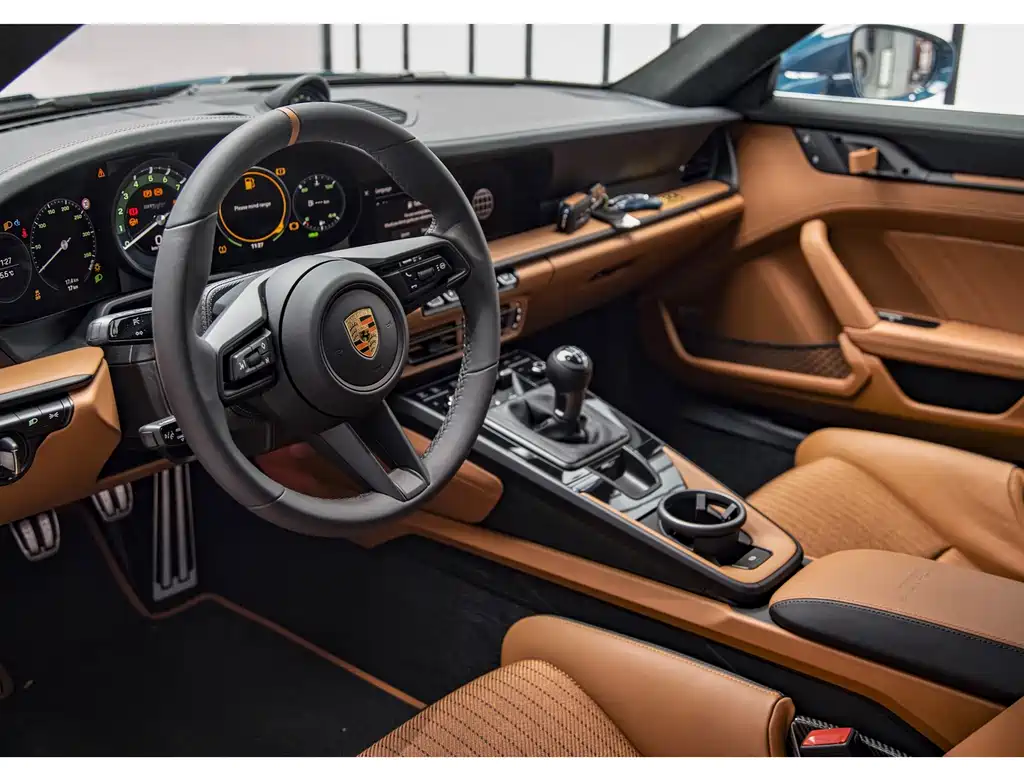 Porsche 911 2025 ST 4.0L