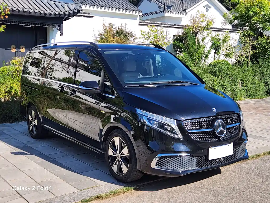 Mercedes-Benz V-Class — миниатюра 3
