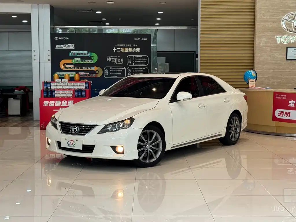 Toyota Reiz