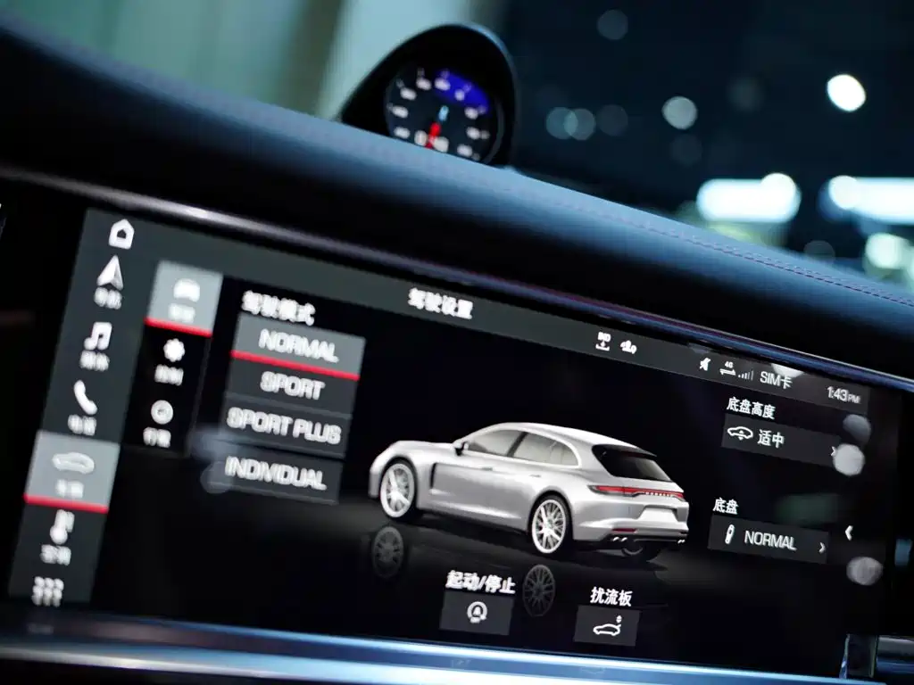 Porsche Panamera — миниатюра 17