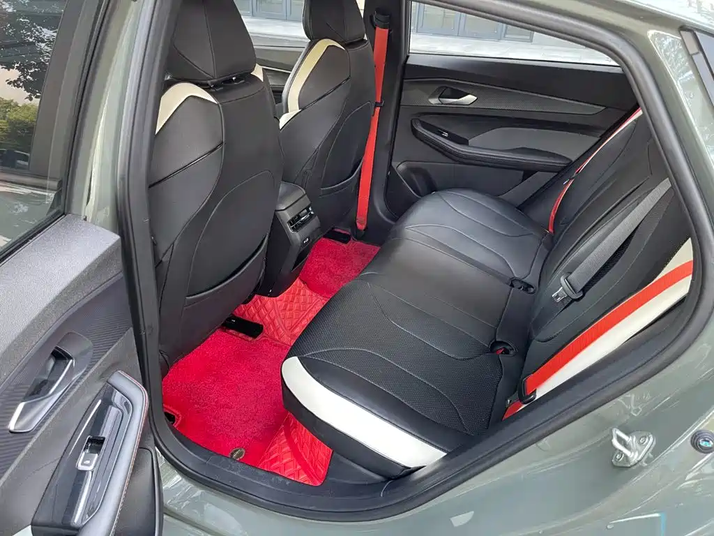 Geely Binrui — миниатюра 6