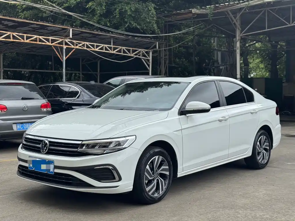 Купить Volkswagen Bora