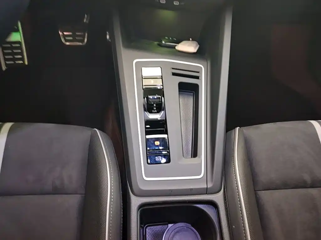Volkswagen Golf — миниатюра 14