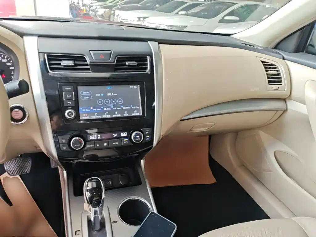 Nissan Teana — миниатюра 10
