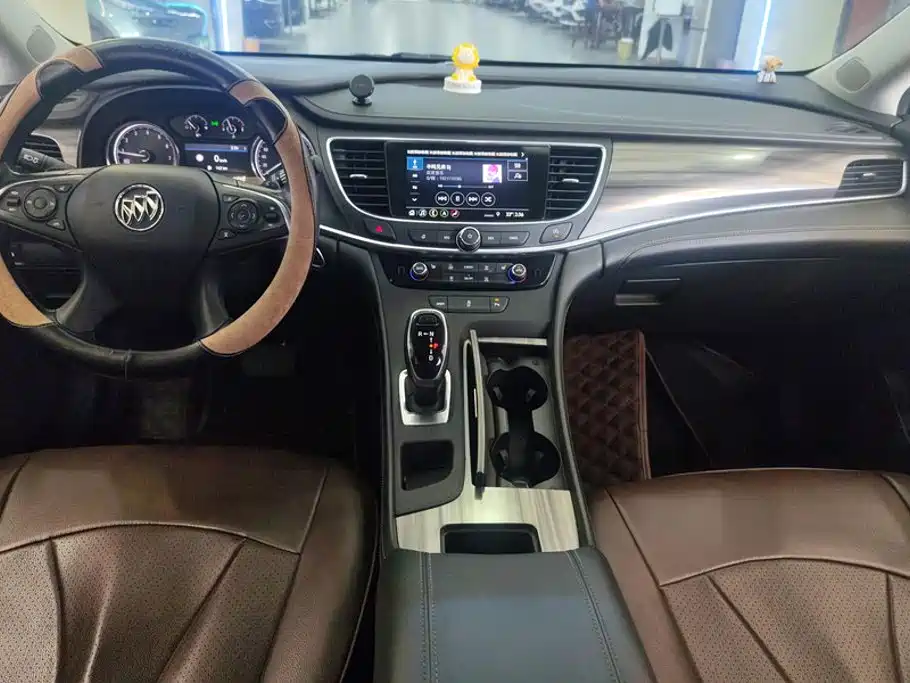 Buick LaCrosse — миниатюра 12