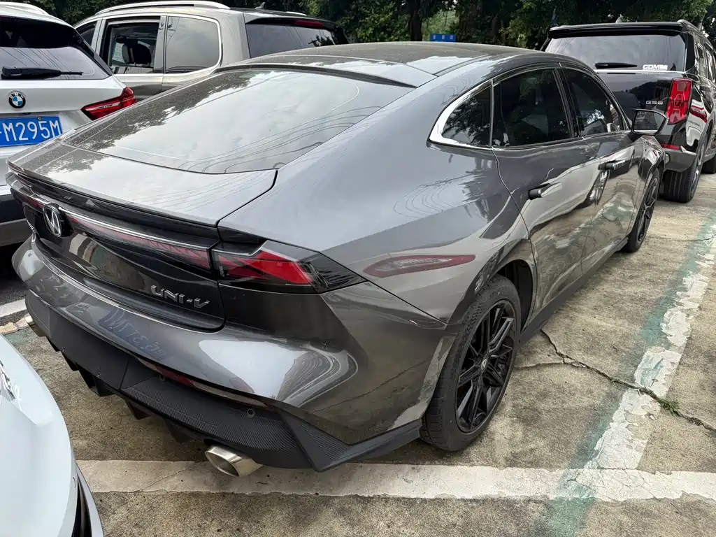 Changan UNI-V — миниатюра 13
