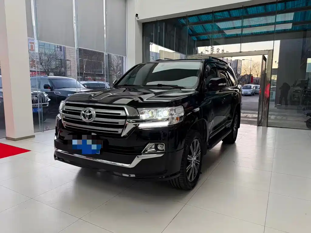 Toyota Land Cruiser 2015