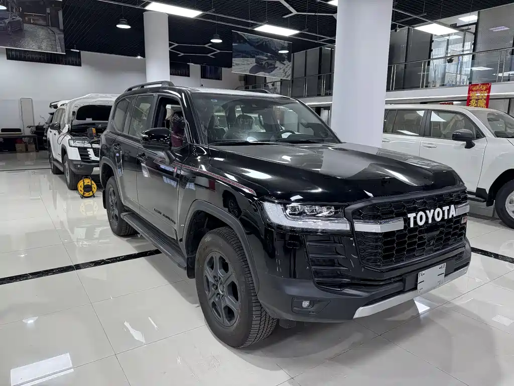 Toyota Land Cruiser 0