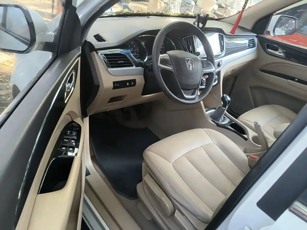 Baojun 730 — миниатюра 16