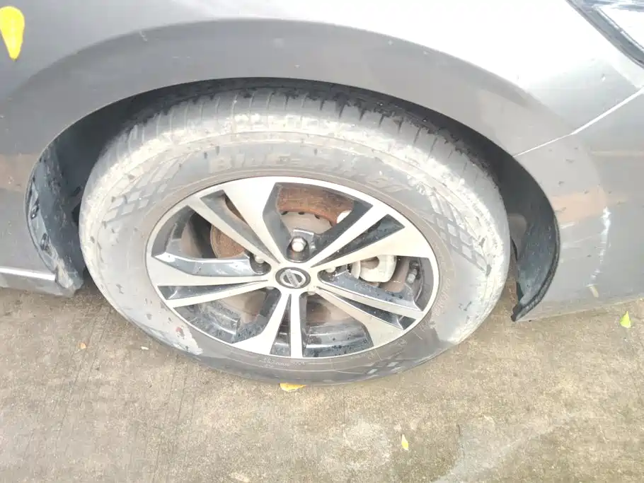 Nissan Sylphy — миниатюра 6
