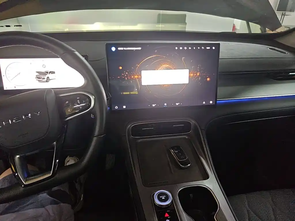 Chery Tiggo 8 PLUS — миниатюра 10