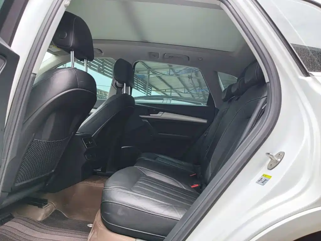Audi Q5L — миниатюра 17