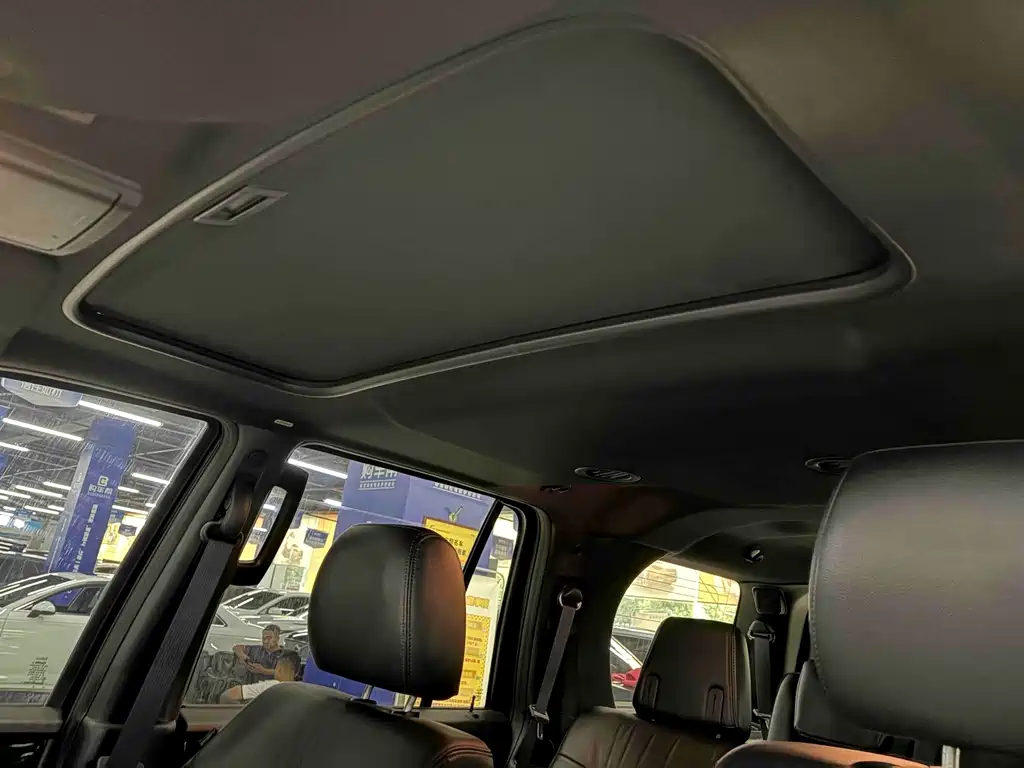 Lincoln Navigator — миниатюра 8