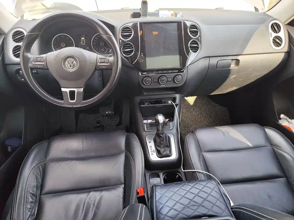 Volkswagen Tiguan — миниатюра 5