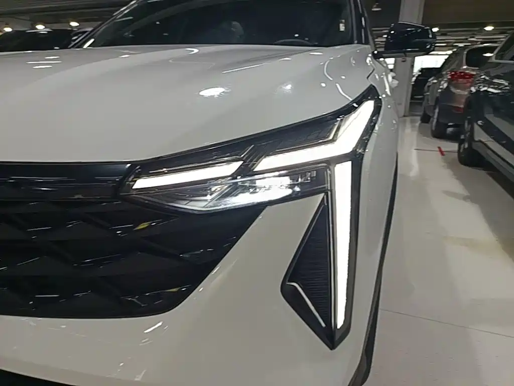 Geely Boyue — миниатюра 24