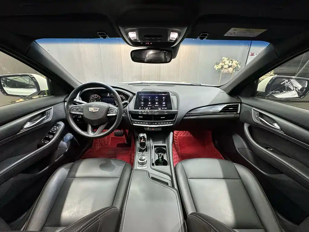 Cadillac CT5 2021 28T Fashion