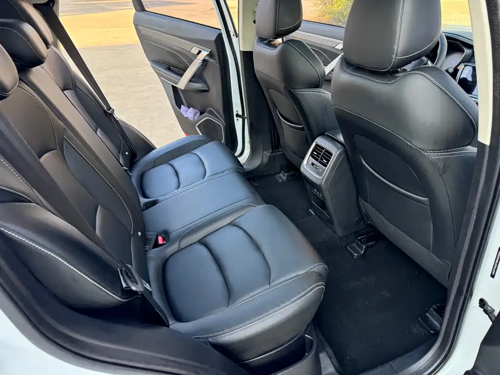 GEELY AUTOMOBILE BOYUE