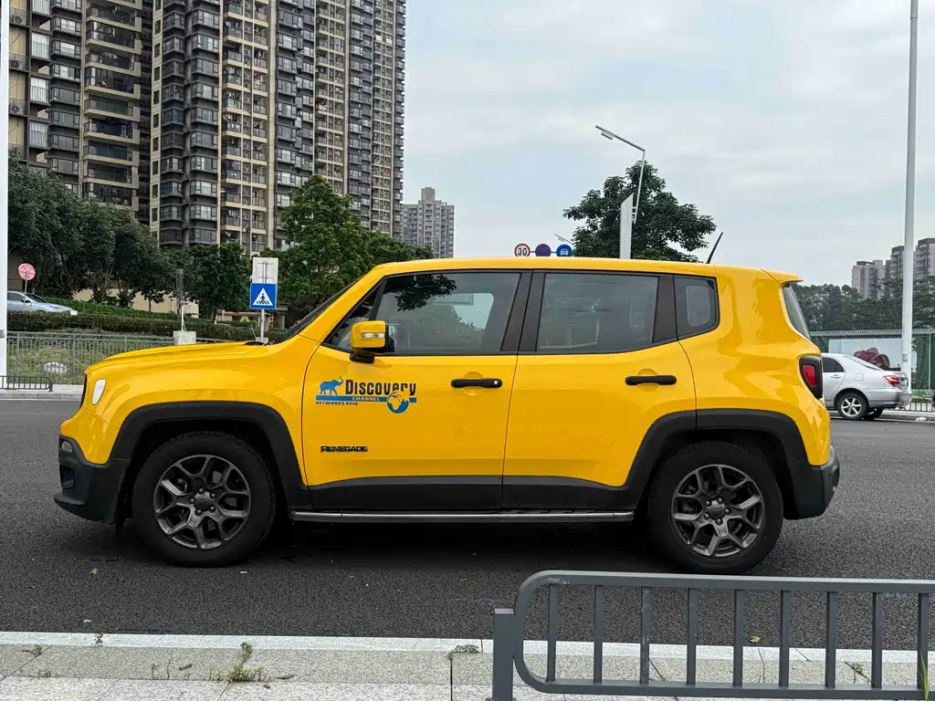 Jeep Renegade — миниатюра 3