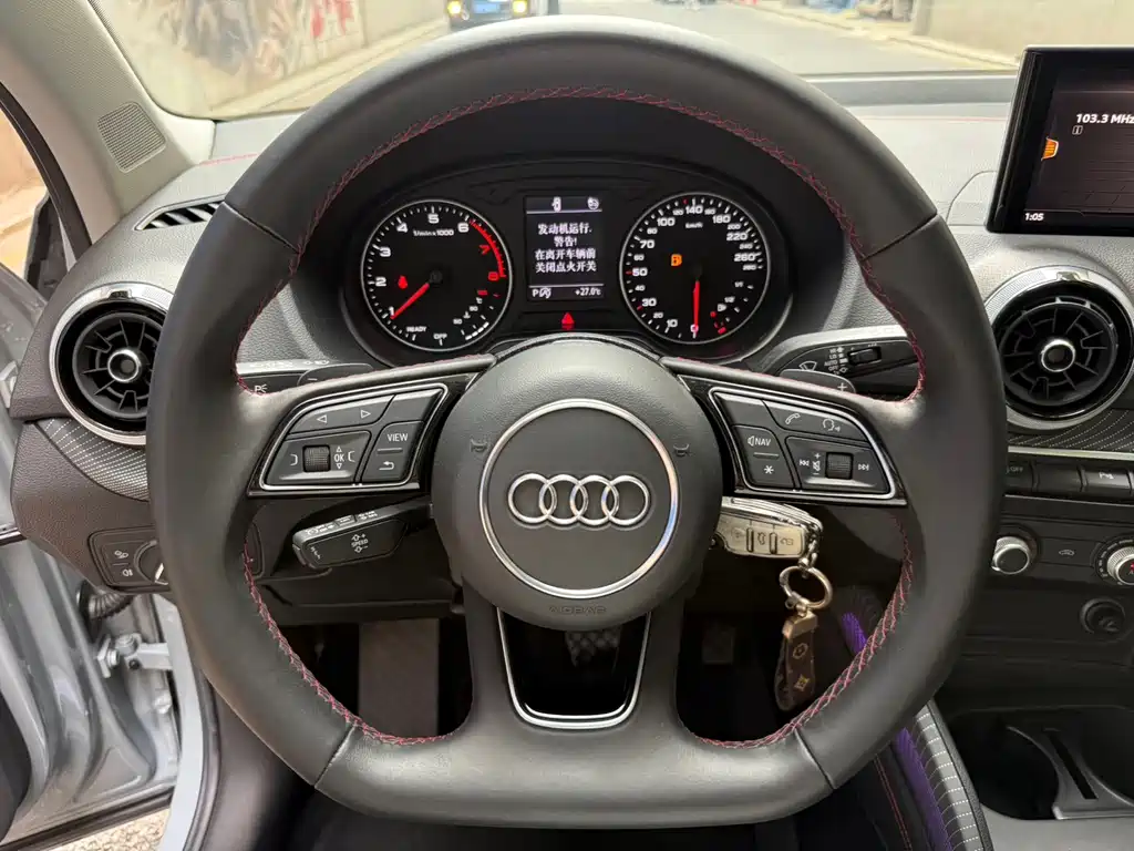 Audi Q2L — миниатюра 11